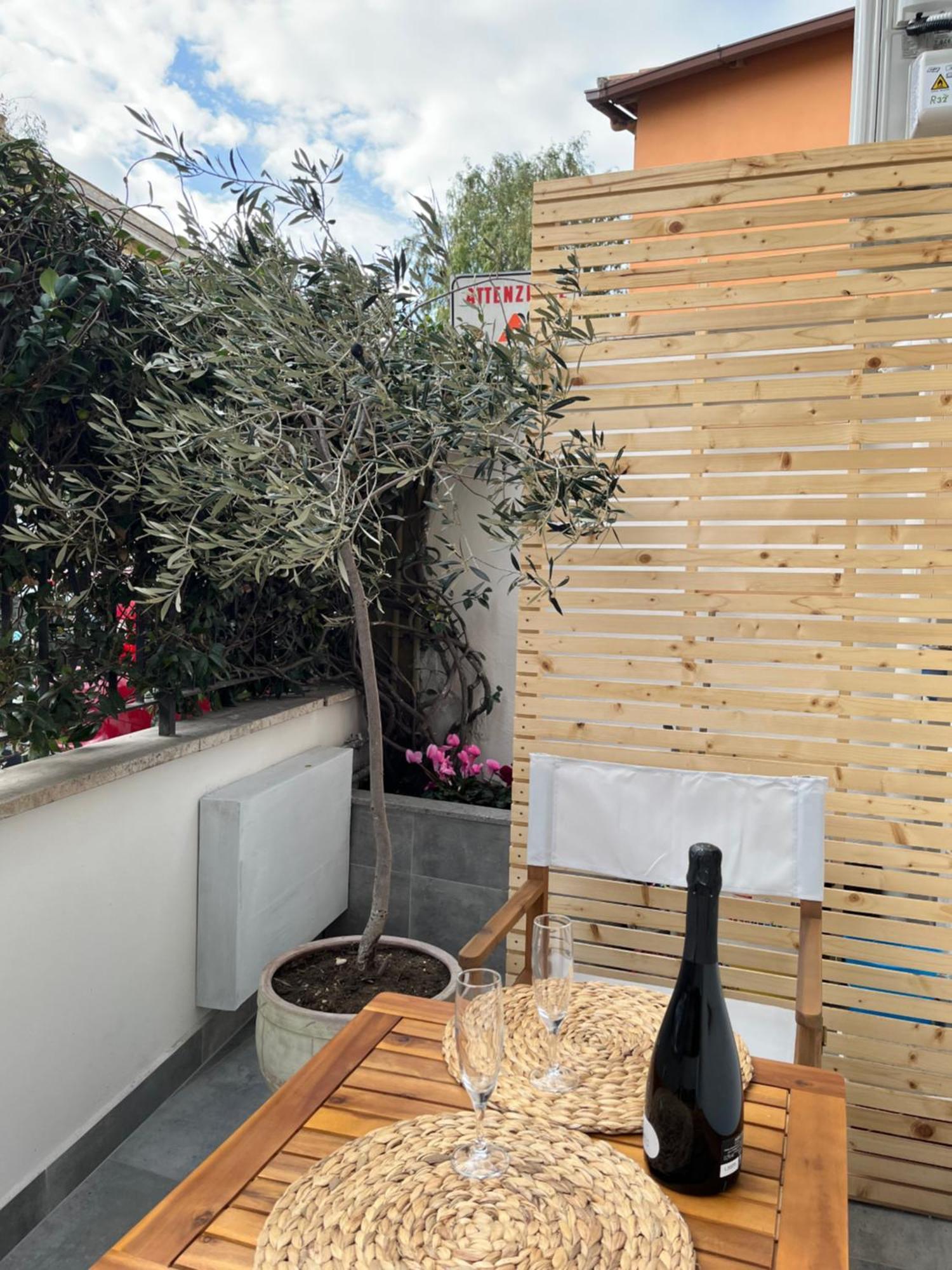 La Maison Appartement - A 200M Dal Porto Civitavecchia Eksteriør bilde